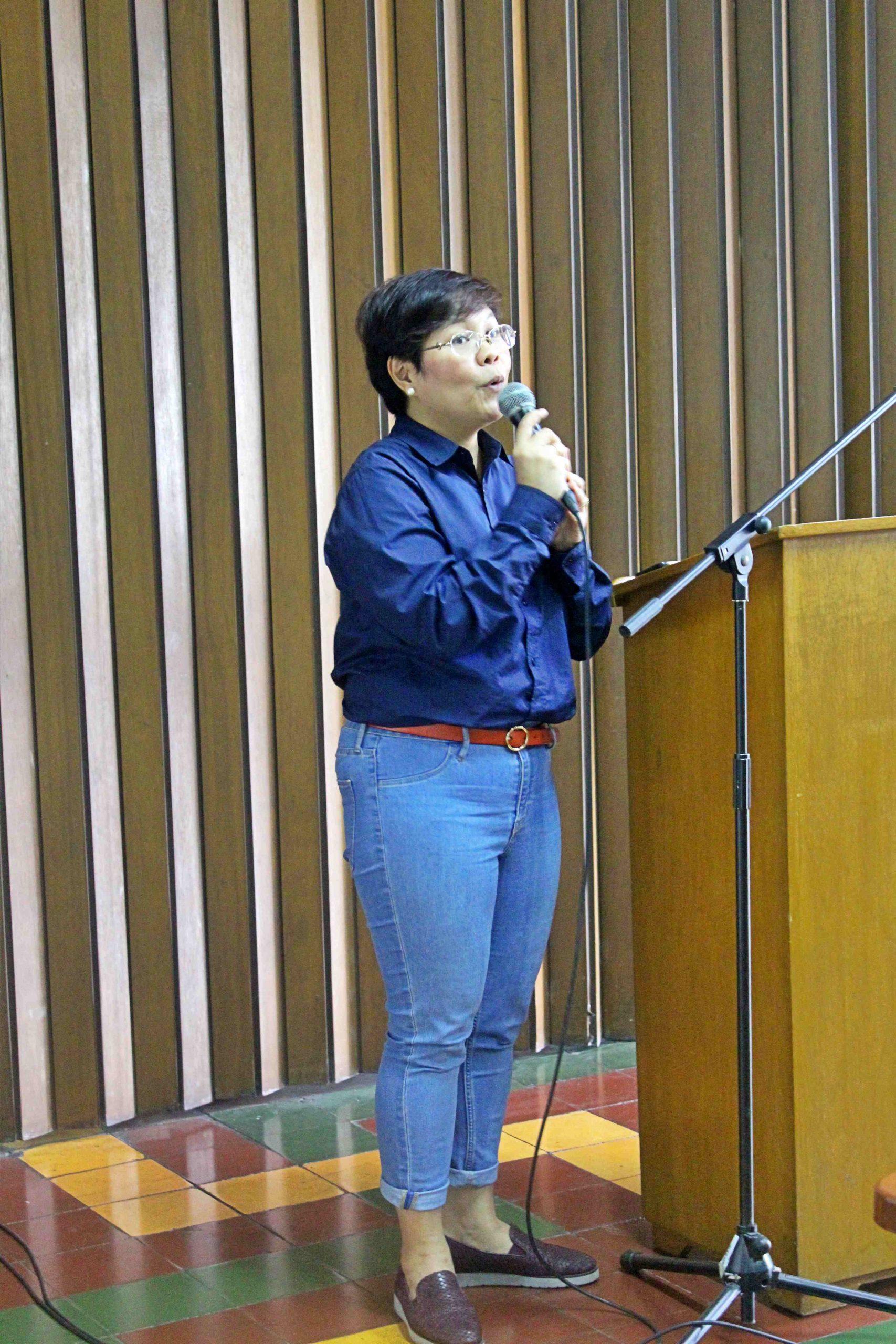GEC Director Vanessa Oyzon introduces Dr. Koo